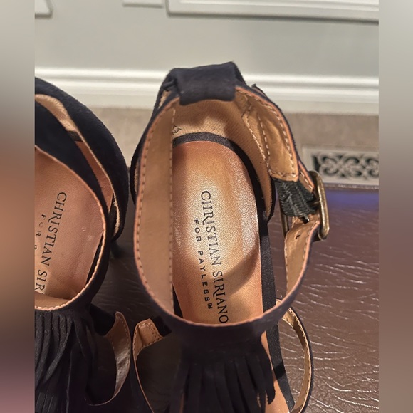 Christian Siriano Heels - Picture 2 of 3